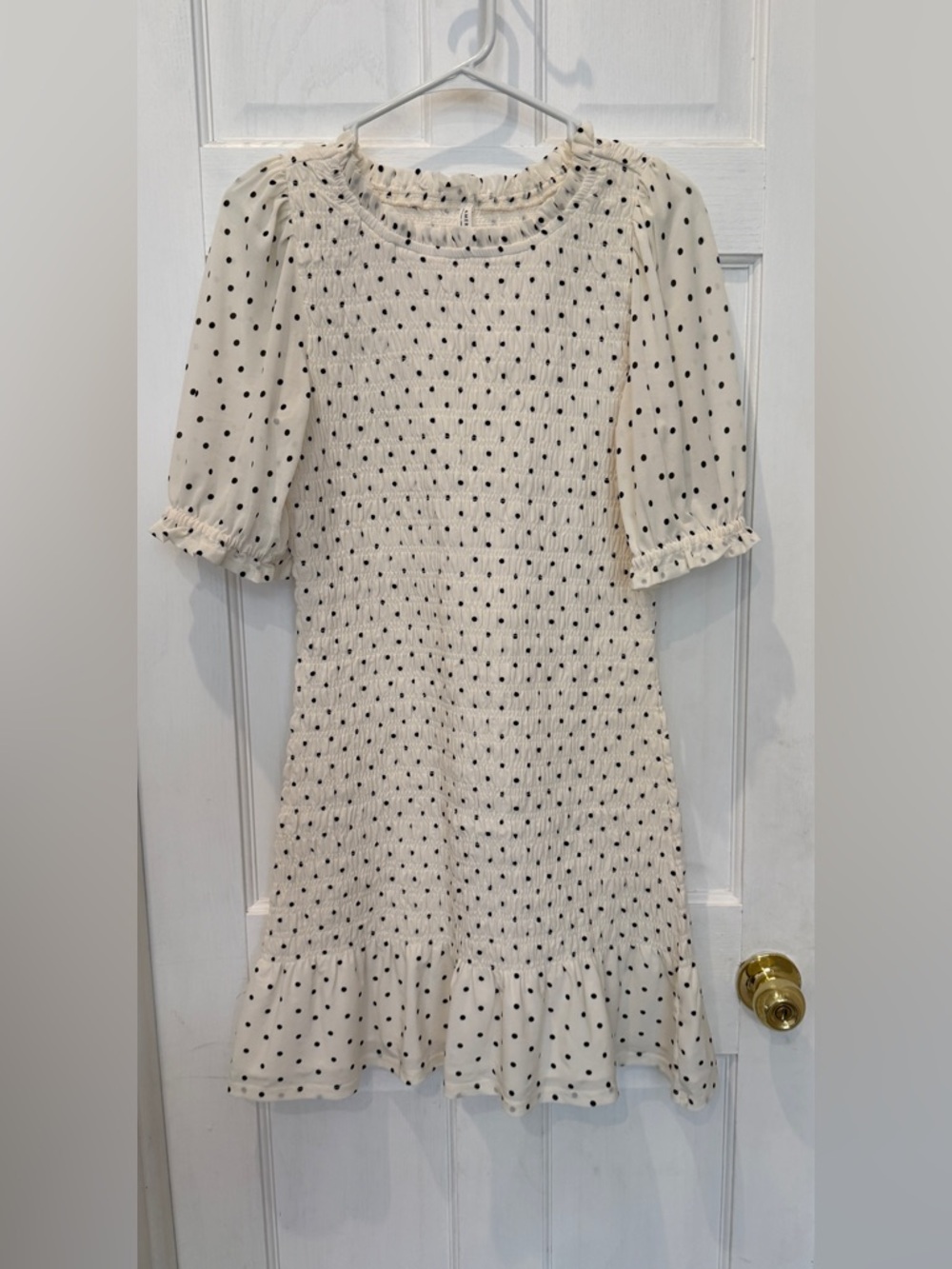 American Eagle Size M Polka Dot Smocked Dress Puff Sleeve Ruffle Hem Cute - Picture 2 of 15